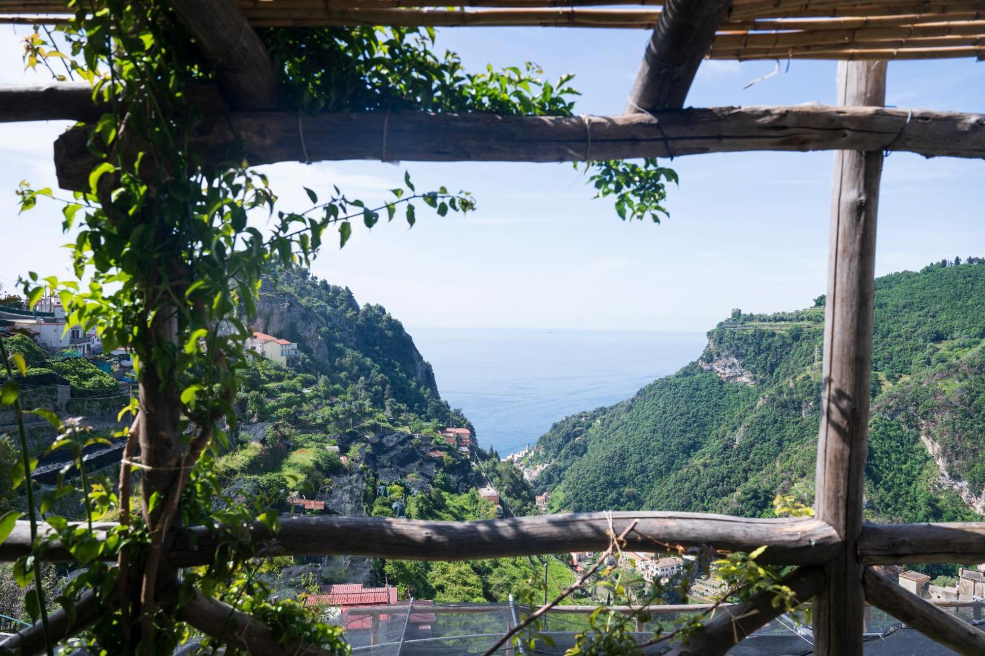 Vila Admiring Amalfi Scala Exteriér fotografie