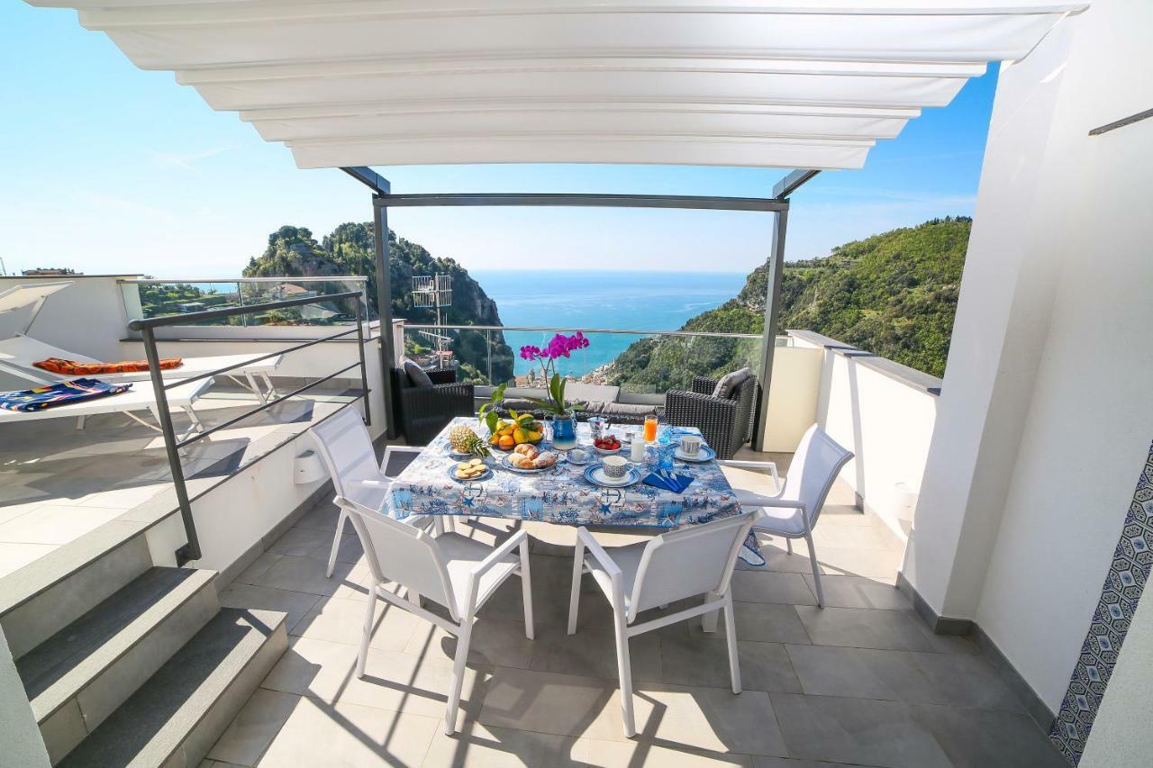 Vila Admiring Amalfi Scala Exteriér fotografie